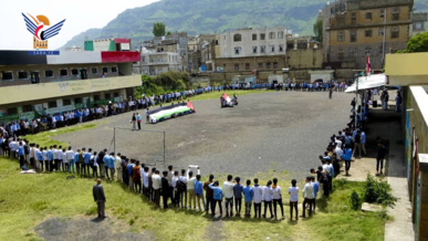 إب.. وقفة طلابية بمديرية الظهار تنديدًا بجرائم الكيان الصهيوني في قطاع غزة