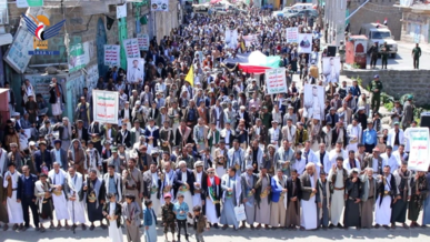 أبناء ريمة يحتشدون في 80 مسيرة حاشدة تأكيدًا على رفضهم للمؤامرات الأمريكية الصهيونية والثبات مع غزة