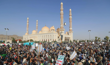 «بن غوريون» تحت النار مجدّداً: الحوثي يدعو إلى «نفير مستمر»