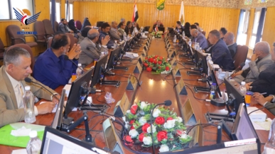 مجلس جامعة صنعاء يُقرّ منح مكافآت نشر الأبحاث لخمسة من الباحثين