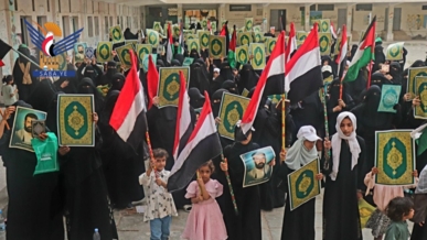 وقفة نسائية بمدينة الحديدة تنديدًا بإحراق المصحف الشريف ونصرة لفلسطين ولبنان