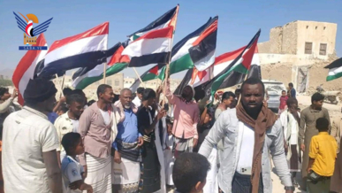 وقفة بمديرية قشن في المهرة تضامناً مع الشعب الفلسطيني