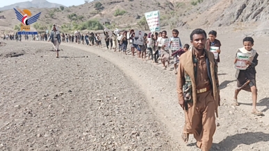 إب.. مسيرات شعبية وطلابية في السدة والمخادر وحزم العُدين نصرة لغزة  