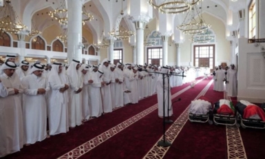 "حماس" تعلن أداء خليل الحية صلاة الجنازة على نجله وشهداء العدوان الإسرائيلي