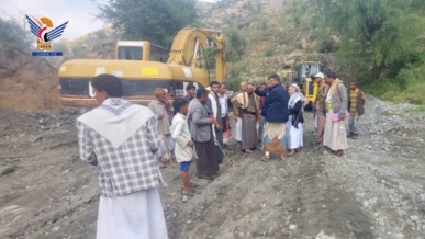 حجة .. تفقد سير العمل في عدد من المشاريع الخدمية والزراعية بنجرة