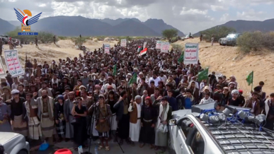  مأرب.. عشر مسيرات حاشدة تحت شعار "مع غزة والأقصى.. جهاد وثبات حتى النصر "