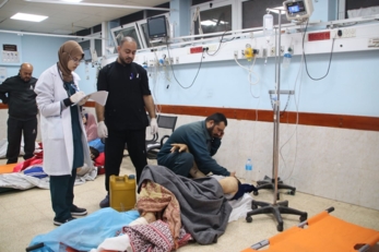 جمعية العودة بغزة: الاعتداء على المنظومة الصحية لم يتوقف منذ بدء العدوان