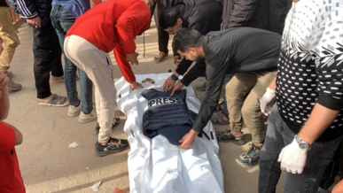 "المجاهدين الفلسطينية" تدين استهداف العدو خيمة الصحفيين بخانيونس