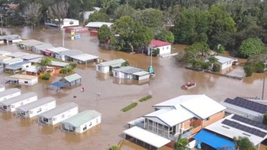أمطار غزيرة في شرق أستراليا تتسبب في فيضانات