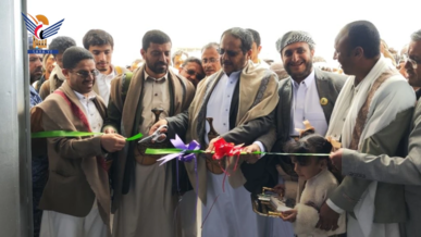 رئيس هيئة الأوقاف والإرشاد يفتتح مبنى مكتب الهيئة بذمار