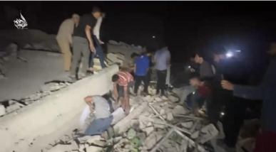 الدفاع المدني بغزة: أكثر من 50 شهيدًا ومفقودًا في قصف العدو الصهيوني منزل عائلة دردونة بجباليا البلد