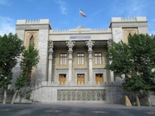 "الخارجية الإيرانية" : إيران لن تتردد في ممارسة حقها الأصيل في الدفاع عن النفس