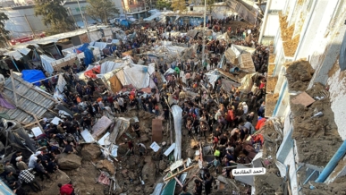 الحكومي بغزة: مجزرة البريج امتداد مباشر لجرائم الإبادة الجماعية