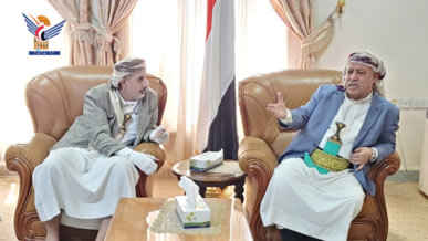 رئيس مجلس النواب يناقش مع وزير النفط عددا من المواضيع المتعلقة بأداء الوزارة