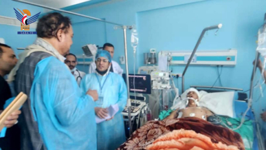 عباد يطلّع على جرحى مجزرة العدوان الأمريكي بحي وسوق فروة والأضرار بحي 14 أكتوبر