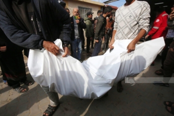  12 شهيدا بينهم أطفال ونساء في غارات متفرقة للعدو الصهيوني في قطاع غزة