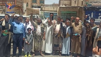 البيضاء.. وقفات حاشدة تؤكد المساندة لغزة ولبنان واستمرار التعبئة