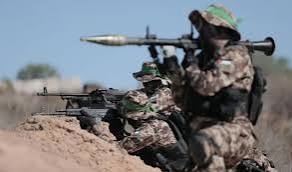 كتائب القسام تفجر دبابتي "ميركافا 4" وتوقع قوة راجلة من ثمانية جنود بين قتيل وجريح