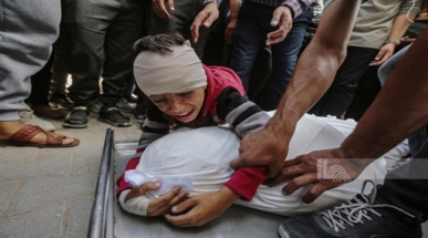 16 شهيدا بينهم أطفال ونساء في قصف العدو الإسرائيلي على قطاع غزة