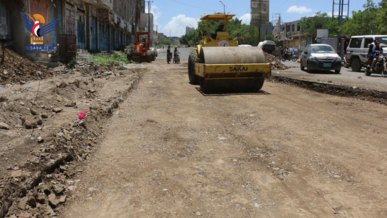 المساوى يتفقد أعمال مشروع ترميم وصيانة وسفلتة طريق المنفذ الشرقي