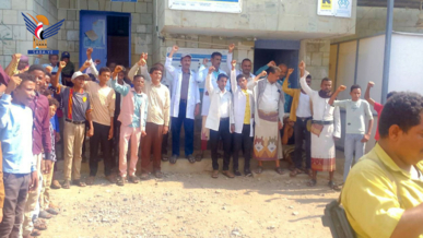 وقفة لكوادر القطاع الصحي بمديرية السخنة بالحديدة تضامناً مع أبناء غزة