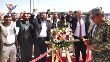 قيادة وزارة الصحة تزور أضرحة الشهداء الصماد والرهوي والغماري