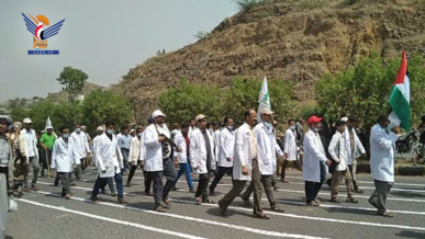 عرض شعبي ومناورة لخريجي دورات طوفان الأقصى في نجرة بحجة