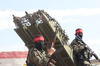 "القاسم" و"الناصر" تقصفان قوات العدو الصهيوني شمالي قطاع غزة