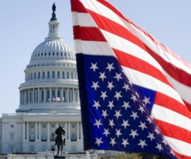 "نيويورك تايمز": الولايات المتحدة لم تعد تقود العالم