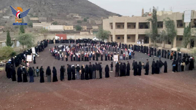 وقفات لطلاب المدارس بمديريات عمران تنديدا بجرائم العدو الصهيوني على غزة