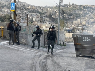 محافظة القدس: انسحاب العدو الصهيوني من قلنديا وكفر عقب بعد عدوان استمر يومين