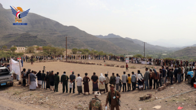 الضالع.. وقفة لأبناء عزلة منقير بمديرية دمت إسنادا لغزة