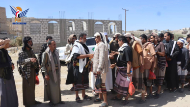 محافظ البيضاء يلتقي مشايخ ووجهاء عزلة مذوقين آل وهاش بريف البيضاء