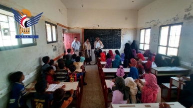 حجة.. قيادات محلية وتعبوية تتفقد الدورات الصيفية في مديريات تهامة