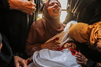 ارتفاع عدد ضحايا المجزرة الصهيونية في استراحة بشاطئ غزة إلى 33 شهيداً و50 مصاباً