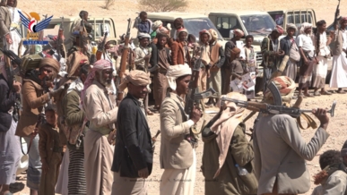 الجوف.. وقفة مسلحة لأحفاد بلال وفاءً للشهداء وإعلانا للجهوزية