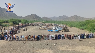 نكف قبلي في جبل راس بالحديدة إعلانا للجهوزية والاستنفار لإنهاء العدوان والحصار