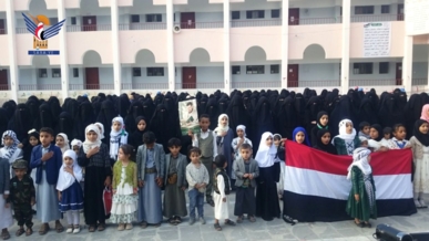 وقفات للهيئة النسائية في حجة تضامنا مع الشعب الفلسطيني في غزة