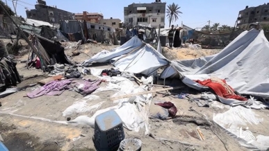 شهيدان وأكثر من 30 جريحاً بينهم أطفال في قصف صهيوني على خيمة في خان يونس