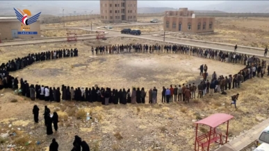 وقفة بكلية المجتمع سنحان - بلاد الروس تنديدًا بالإساءة الأمريكية للقرآن الكريم