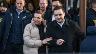 رئيسا وزراء الدنمارك وغرينلاند يزوران برلين وباريس