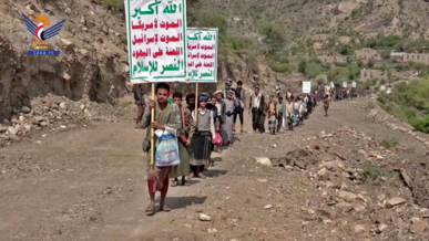 الضالع.. مسير عسكري بمديرية الحشاء تضامناً مع غزة