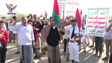 مسيران لـ 500 من خريجي دورات "طوفان الأقصى" في القناوص والزهرة بالحديدة