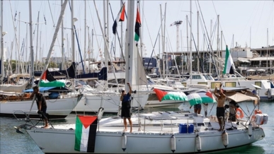 انطلاق "أسطول الصمود العالمي" من برشلونة بمشاركة 20 سفينة لكسر حصار غزة