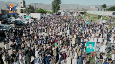 ثمان مسيرات جماهيرية في محافظة ذمار تأكيدا على موقف اليمن المناصر لغزة