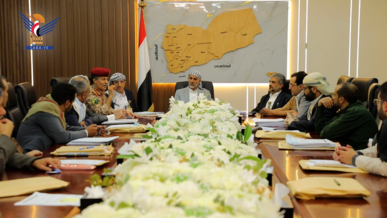 مجلس الوزراء يُبارك قرارات قائد الثورة والانتصارات التي تحققت لمحور الجهاد والمقاومة