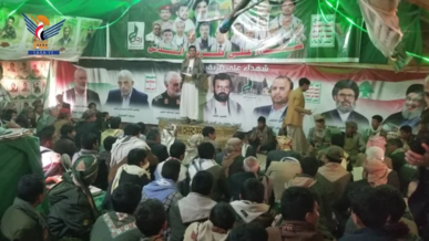 فعالية لطلاب كلية البدر العلمية بمديرية الطويلة في المحويت بالذكرى السنوية للشهيد