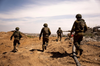 لواء احتياط إسرائيلي: "تل أبيب" في عزلة دولية بعد "عربات جدعون" وحملة التجويع