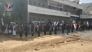 مسير وعرض لمنتسبي القطاع الأمني في مديرية الشغادرة بحجة نصرة لغزة