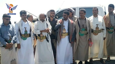 وقفة في برع بالحديدة دعماً لفلسطين وتنديداً بجرائم العدوان الأمريكي